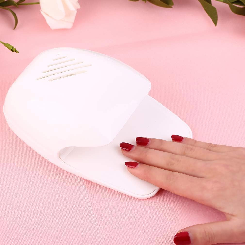 Nail Fan Dryer for Regular Nail Polish, Portable Nail Dryer Nail Art Polish Machine Quick Dry Nail Polish Gel Nail Dryer Blower for Fingernail Toenail, Portable Fans Battery Operated